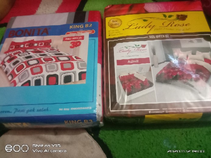 Sprei Bonita No 1 Uk 180x200 Red Wood