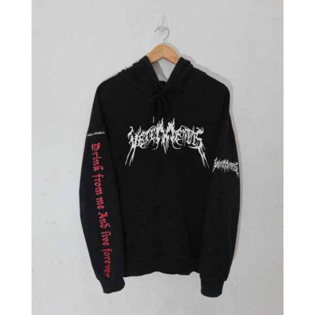 vetements pentagram hoodie