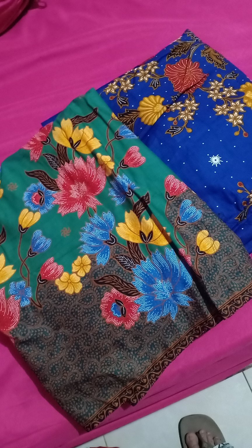 Grosir Terlaris Genes Jelita Tunic Navbor Yelbor Whitbor Creambor Tunik Batik Modern Hrb050