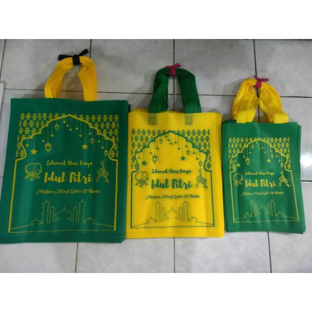 

Tas Bingkisan Lebaran Size 38x45 Tas Goodie Bag Idul Fitri Tas Spunbond