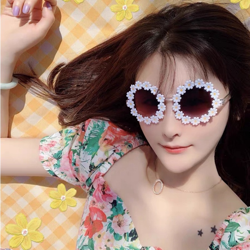 (YUZHU) COD GD Korea Daisy Sunglasses Fashion Wanita Bunga Matahari Bulat Shades Wanita