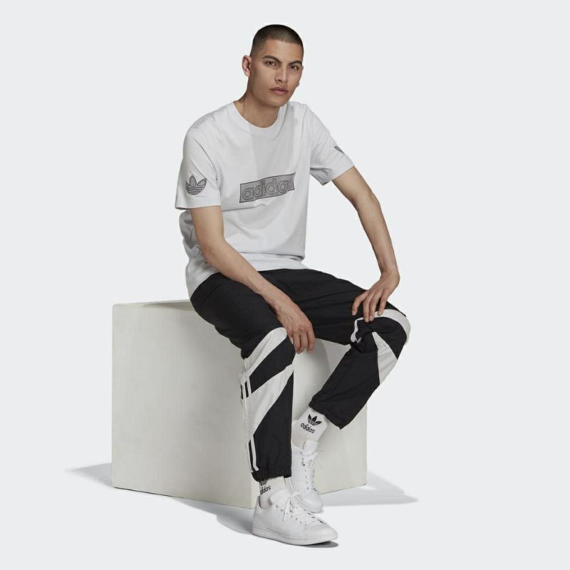 (size S US) adidas Celana Olahraga Woven SPRT Shark Pria Hitam H06758