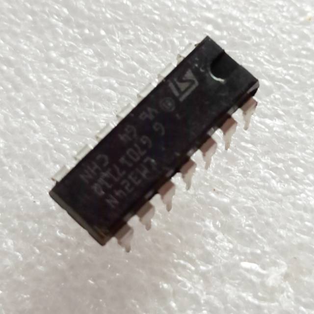IC LM 324 ST