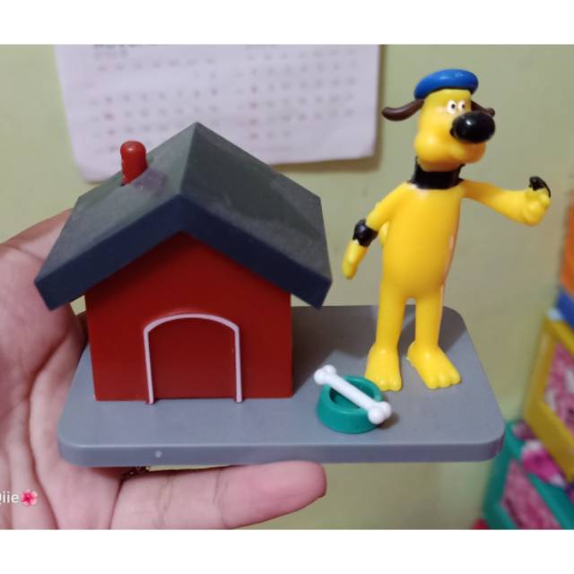 Mainan KFC edisi shaun the sheep