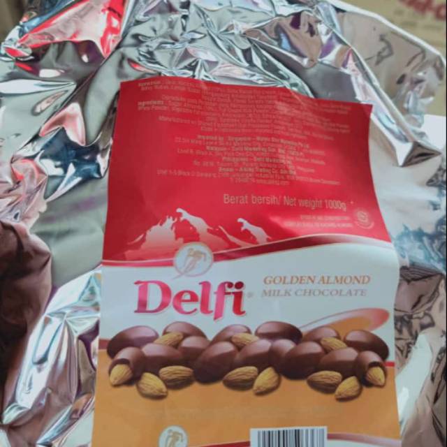 

PROMO! Coklat delfi almond / cashew / mete 1kg