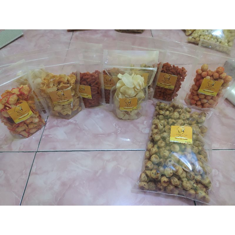 

Snack Kripik berat 100gr