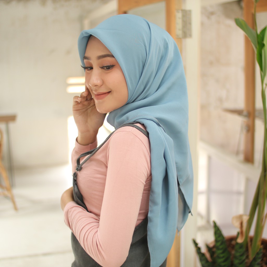 HIJAB BELLA SQUARE SEGIEMPAT 4 DOUBLE HYCONT / POLYCOTTON KERUDUNG JILBAB MURAH