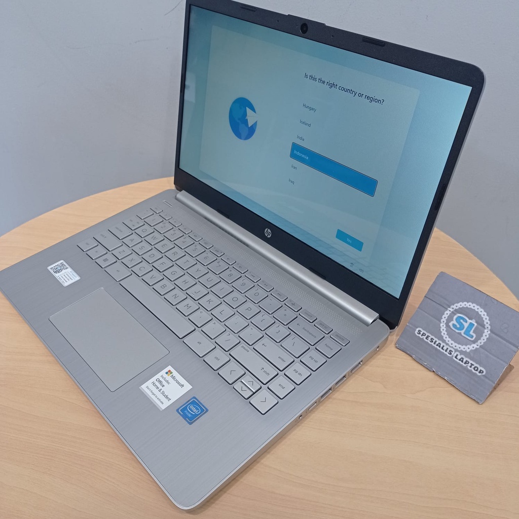 Laptop HP 14s-DQ3109TU Laptop/14&quot;/Intel® Celeron® N4500/8GB/Intel® UHD Graphics/256GBSSD