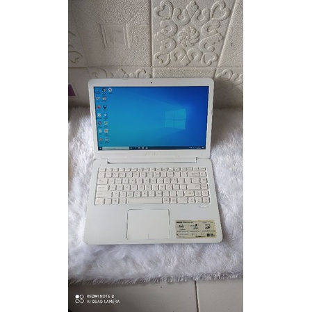 LAPTOP ASUS E402Y AMD E2,LAPTOP BEKAS MURAH,LAPTOP RAM 4GB,LAPTOP ASUS VIVOBOOK,LAPTOP SECOND,LAPTOP MURAH