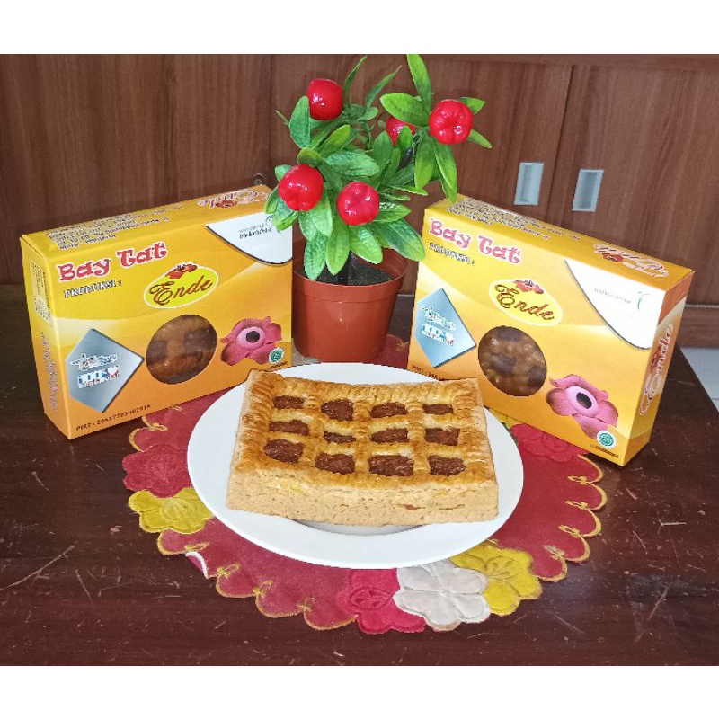 

Bay Tat / Kue Tat