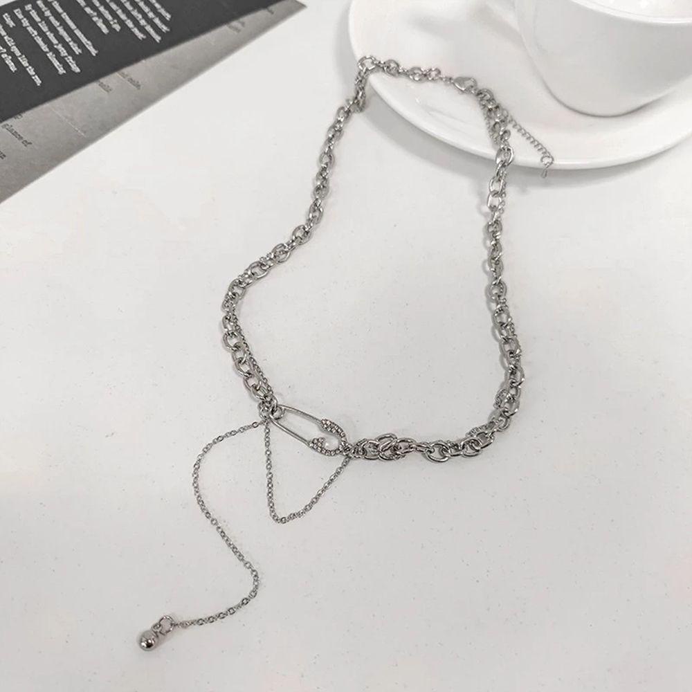 Mxbeauty Pin Kalung Elegan Keren Hadiah Sederhana Perempuan Gadis Double-layer Kristal Rantai Klavikula