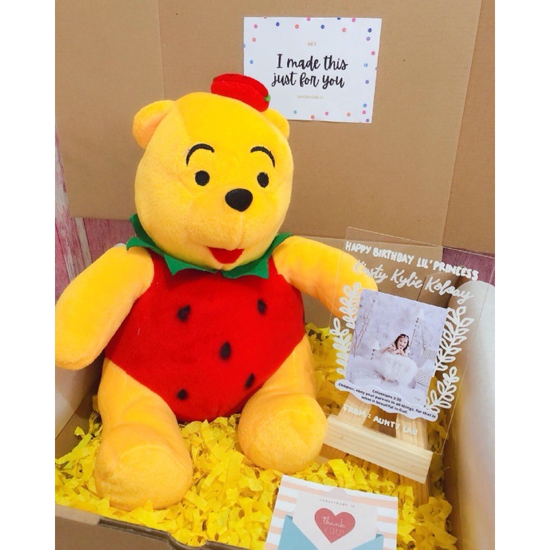 

hampers gift box kado ultah kado wisuda kado wedding