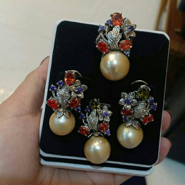 Set mutiara lapis perak