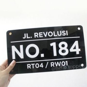 

nomor rumah acrylik timbul 30x17, keren