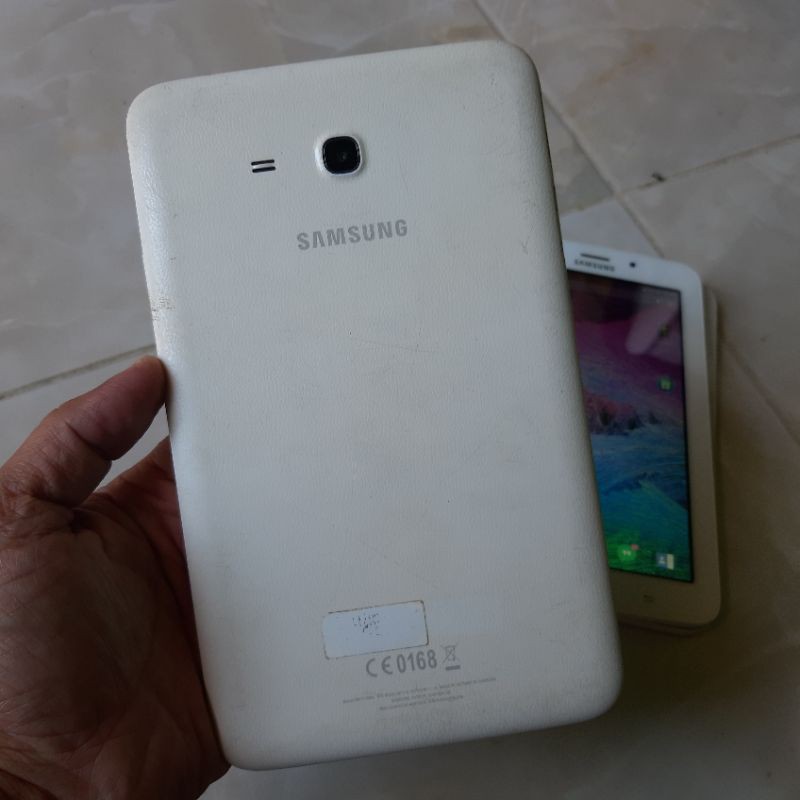 Samsung Galaxy Tab 3V 7&quot; 1/8gb SM-T116NU atau Tab 3 7&quot; 1/16 dan tab 3 lite second berkualitas