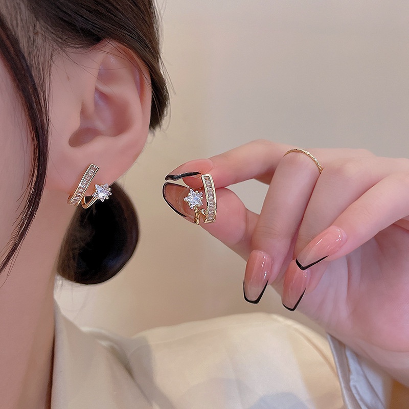 Anting Stud Desain Bintang Geometris Bahan 925 silver needle Aksen Zirkon