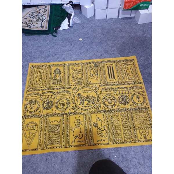 RAJAH ANDARUN KAIN KUNING