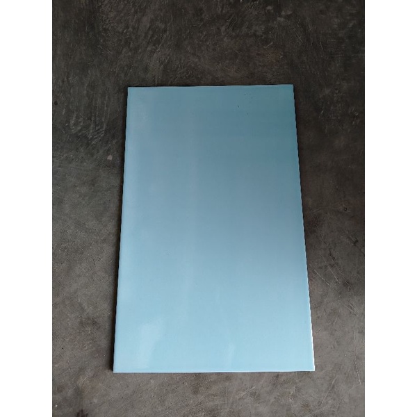 keramik UNO 25x40 Biru Polos (WAJIB BACA DESKRIPSI)