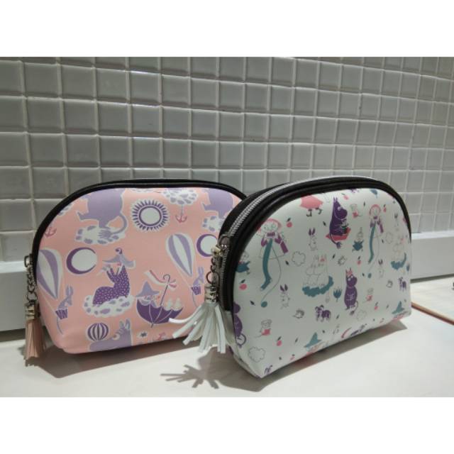 Dompet cosmetic moomin moomintroll miniso