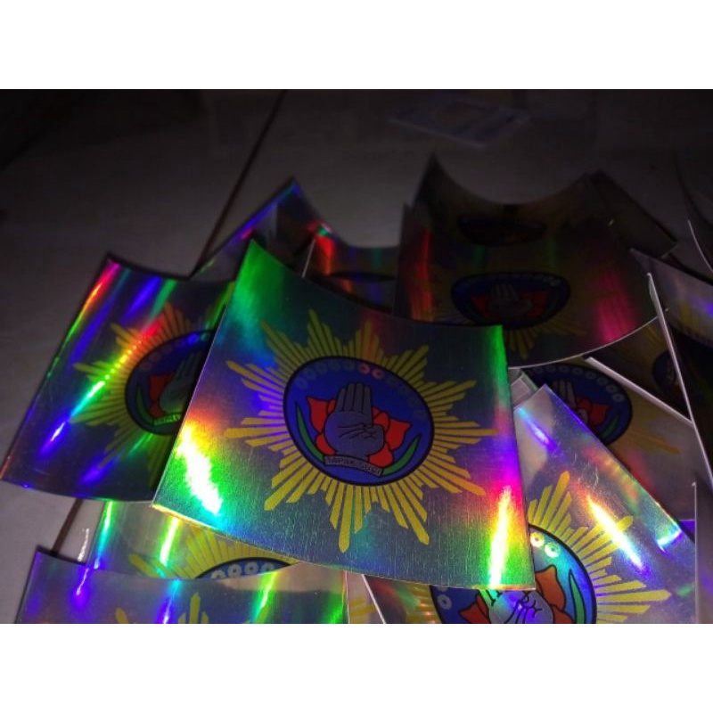 

sticker tapak suci hologram printting