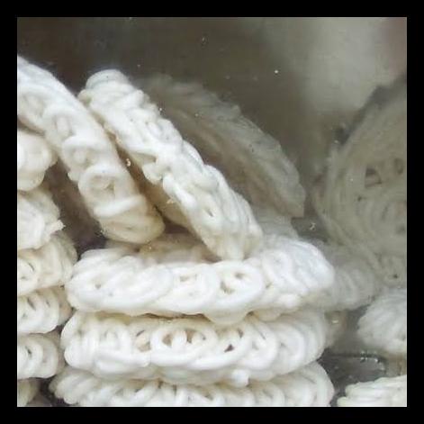 

DISKON TERBATAS !!! KERUPUK KALENG PUTIH MATANG (KALENG KACA + ISI 30PCS) TERLARIS