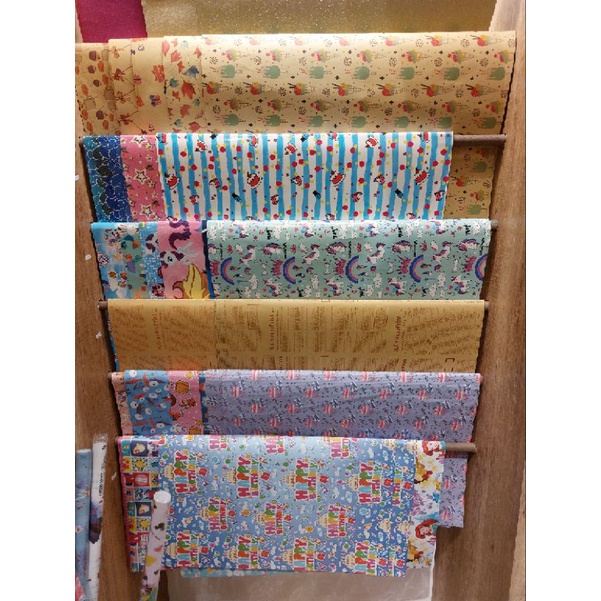 

KERTAS KADO/ CARD/ PAPER BAG