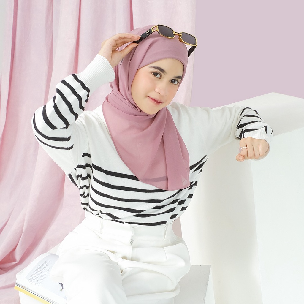 SADIYA INSTANT | New Version Pashmina Bahan Cheruty Babdyoll Oval Menutup Punggung by Yeppushop-Rose Mauve