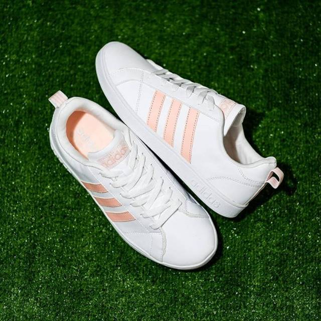 Adidas Neo Advantage White Strip Peach
Bnwb