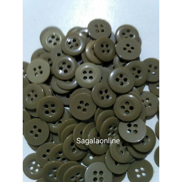 Kancing kemeja lubang 4 / 15mm