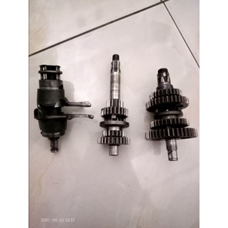 Jual Gigi Rasio Gear Rasio Full Set Yamaha L2 Super L2G Original ...