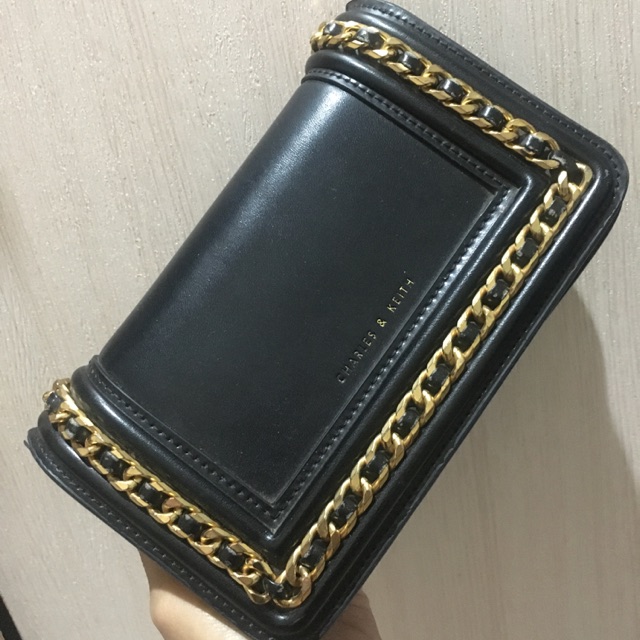 Preloved tas charles and keith mini original