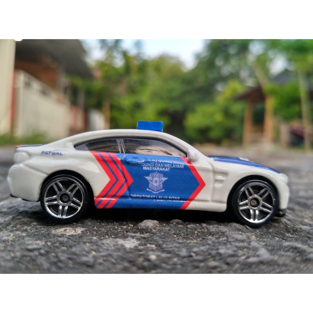 Hotwheels HW BMW M4 Custom Mobil Polisi Indonesia Patwal PJR