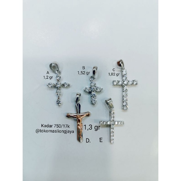 Liontin Salib Emas Putih Kadar 750/17k