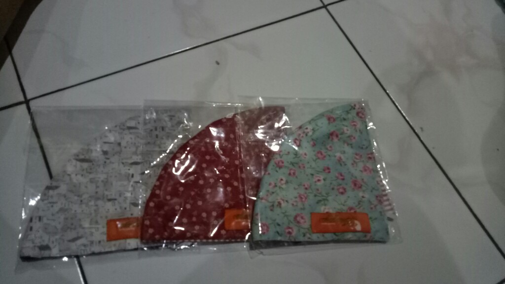 Masker Arlagayo Bolak Balik, Harga Grosir Motif Unik (1 Tali)