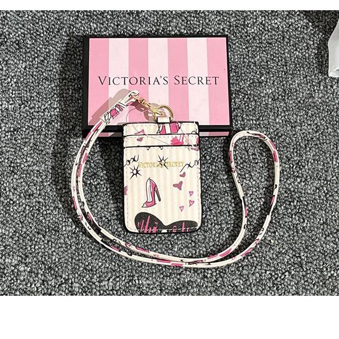 

Ready Stok/5.5 STOK READY/HARGA GROSIR >>/STAR BRANDS/Original CARDHOLDER ID TEMPAT KARTU DOMPET KARTU TALI PICTORIA SECRET VS LANYARD WANITA IMPORT PREMIUM #438232 ⚡uper Kejutan