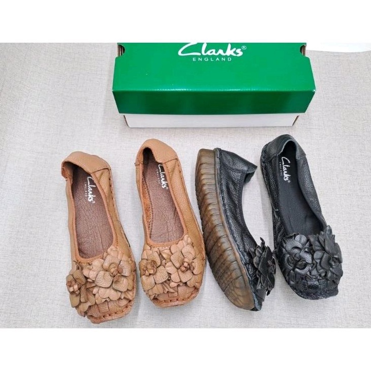 Sepatu Clarks flat bunga 2 / Clarks bunga