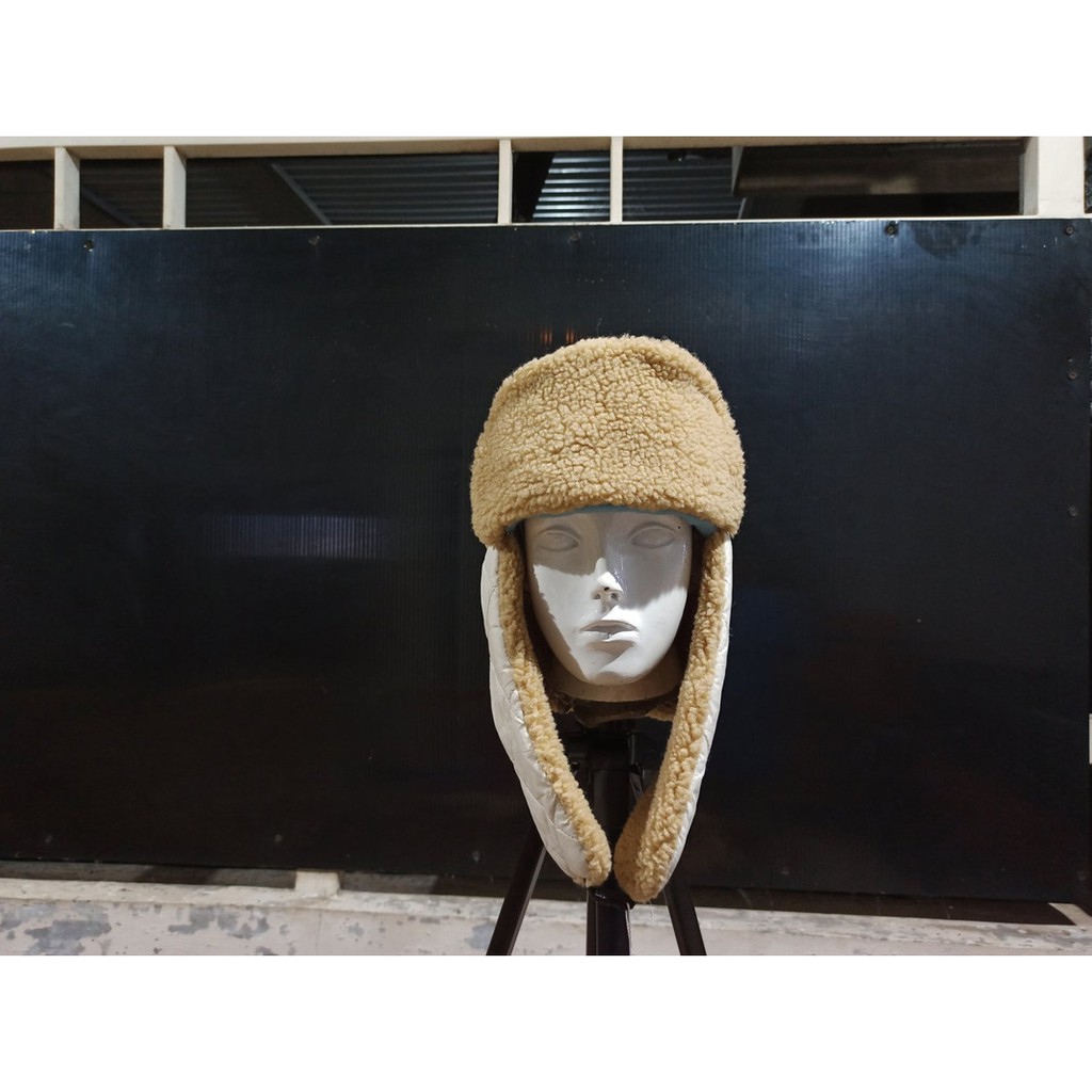 TOPI RUSIA WHITE TOPI USHANKA TOPI OUTDOOR JAKET MUSIM DINGIN