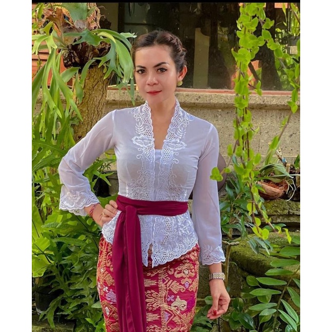 KEBAYA JADI KEBAYA BALI KEBAYA BORDIR PENJOR KEBAYA LANGSUNG PAKAI KEBAYA MODERN KEBAYA KUTUBARU