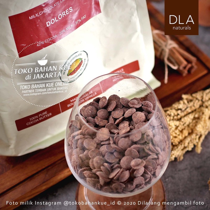 

DLA Naturals - Dolores 42 1kg Milk Couverture Chocolate Coin Cokelat