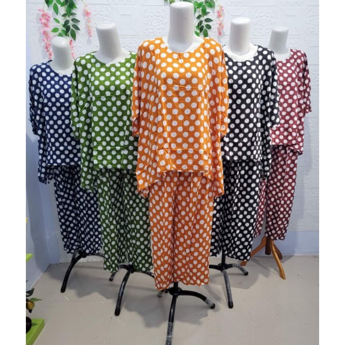 ONE SET BAJU WANITA BAHAN RAYON /ONE SET BAJU WANITA MOTIF POLKADOT / ONE SET WAKA MOTIF MURAH