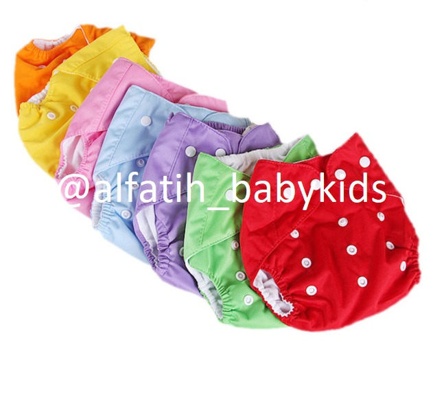 Clodi Popok Kain Bayi Reusable Warna Dan Karakter