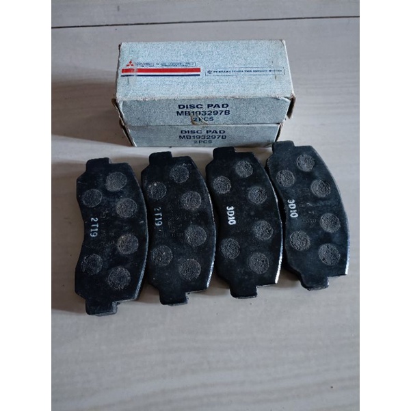 Kampas rem depan Brake pad L300 diesel lama Ori KTB