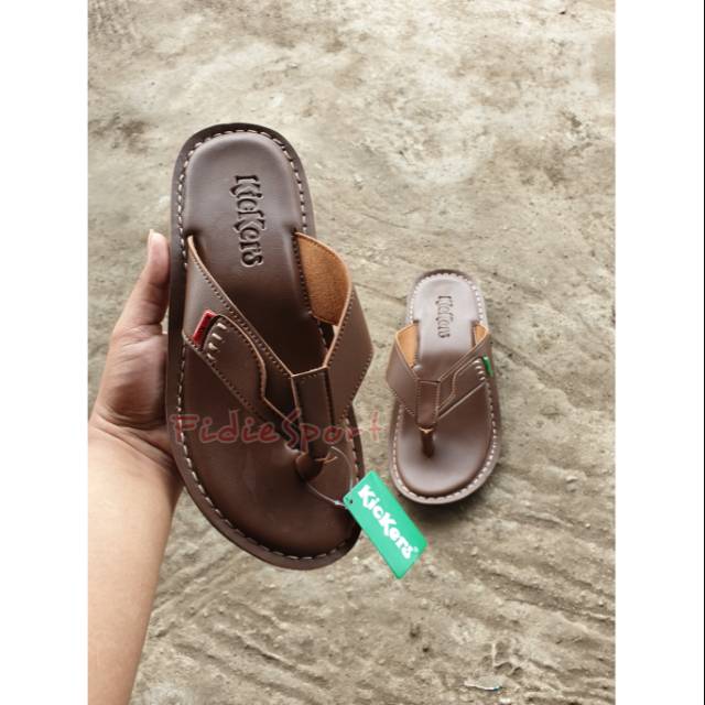SANDAL KICKERS PRIA COKELAT TUA / SANDAL KICKERS COKELAT TUA KULIT ASLI / SANDAL KICKERS KULIT ASLI