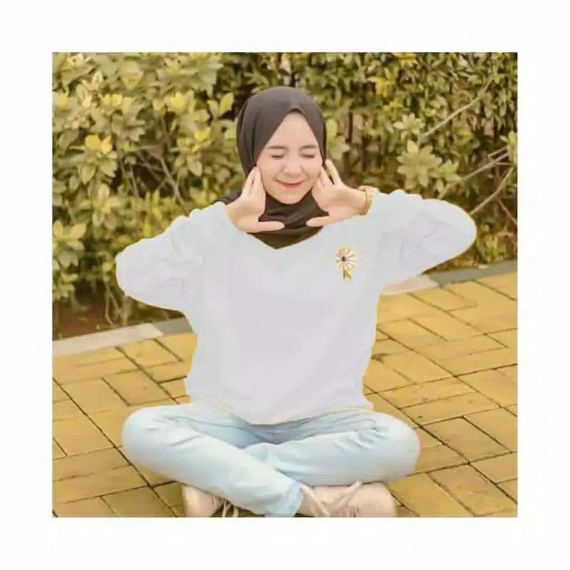 JAYA.Co Sweater DAISY