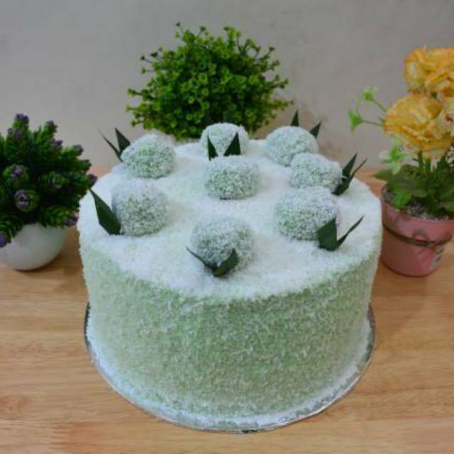 

CAKE KLEPON UKURAN DIAMETER 22 BS UNTUK MAKAN MINIM 10 ORANG