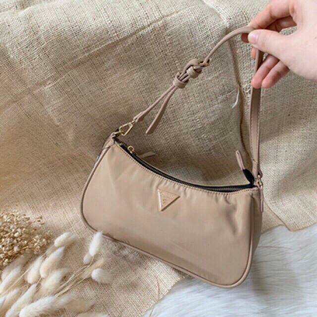 GUESS PARIS SHOULDER BAG