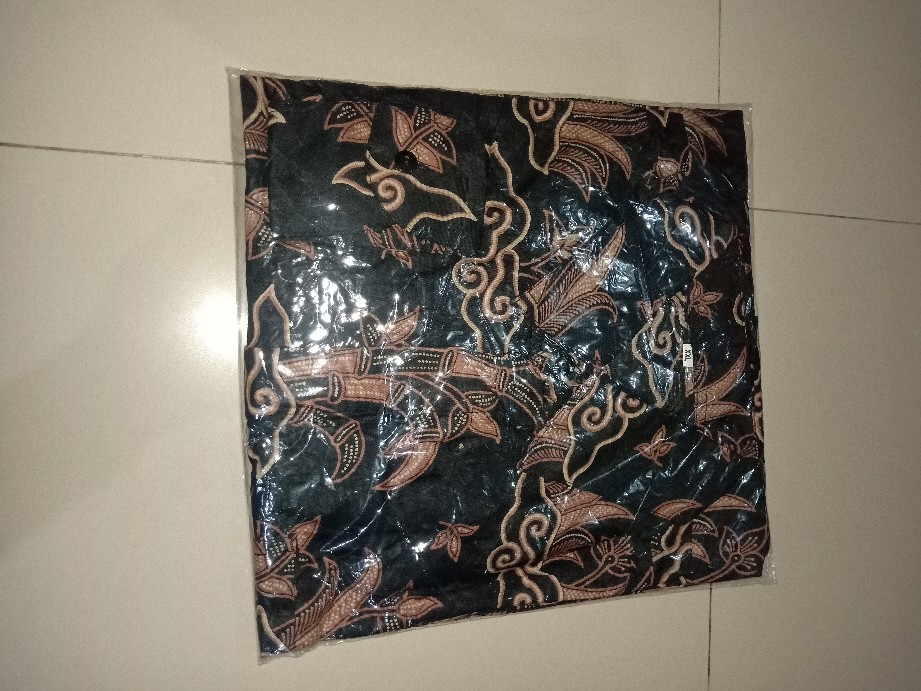 Batik Pria Lengan Panjang Batik Azmil Hrb026 Motif Mega Mendung Kode 002 Size M L Xl Xxl Reguler