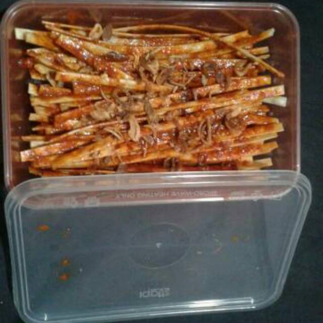 

Mie lidi / biting gopretzzz