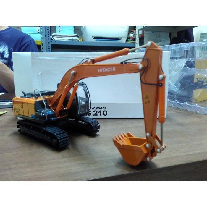 Zaxis 210 Excavator Hitachi Diecast miniatur alat berat harga murah