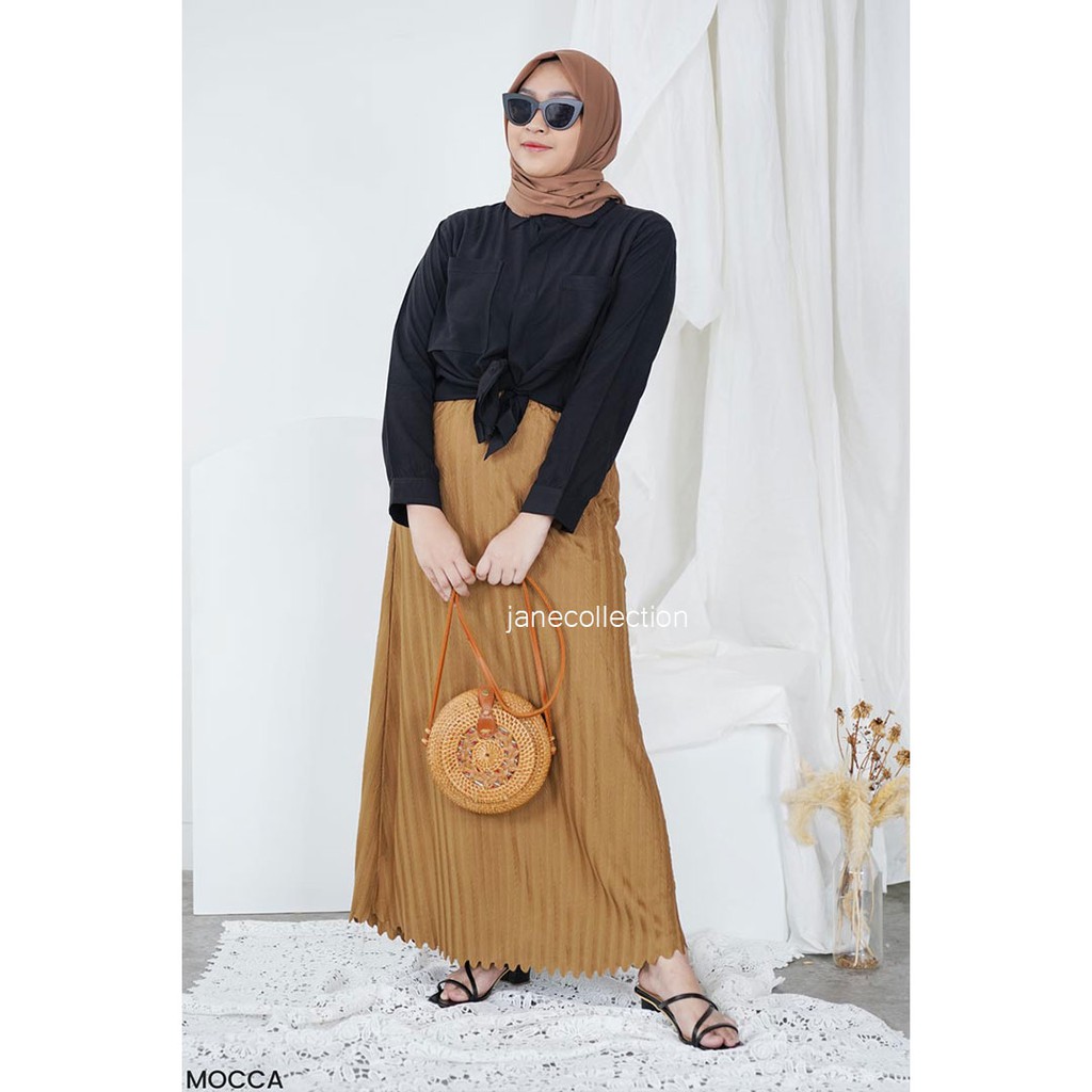 JANE COLLECTION || Maxi Skirt Bawahan Rok Hitam Hijab Muslim Mayung Hyget Plisket Motif Padi A Line [ Hitam Kuning Mustard Milo Mocca Dark Grey Abu Tua ] - Ishana Skirt